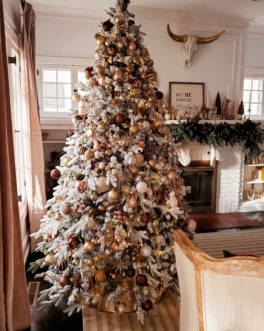 7.5' Queen Flock® Artificial Christmas Tree Unlit