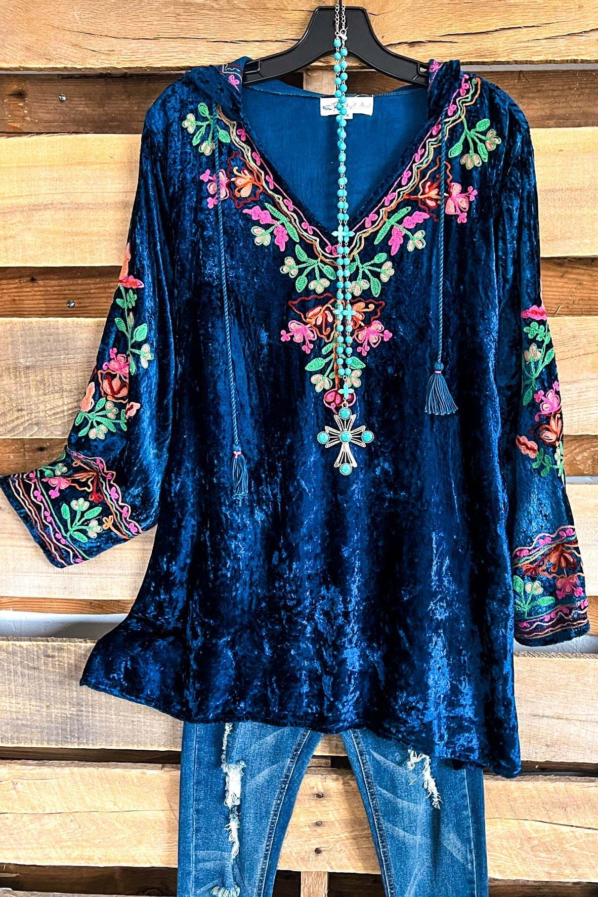 AHB EXCLUSIVE: Remember The Dance Velvet Top - Teal