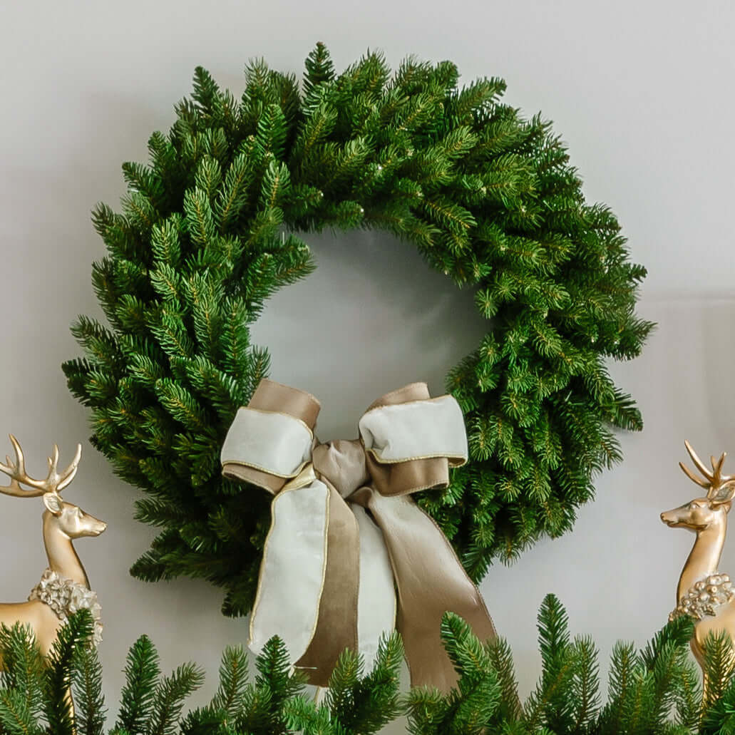 36″ King Fraser Fir Wreath With 150 LED Lights (Plug Operated)