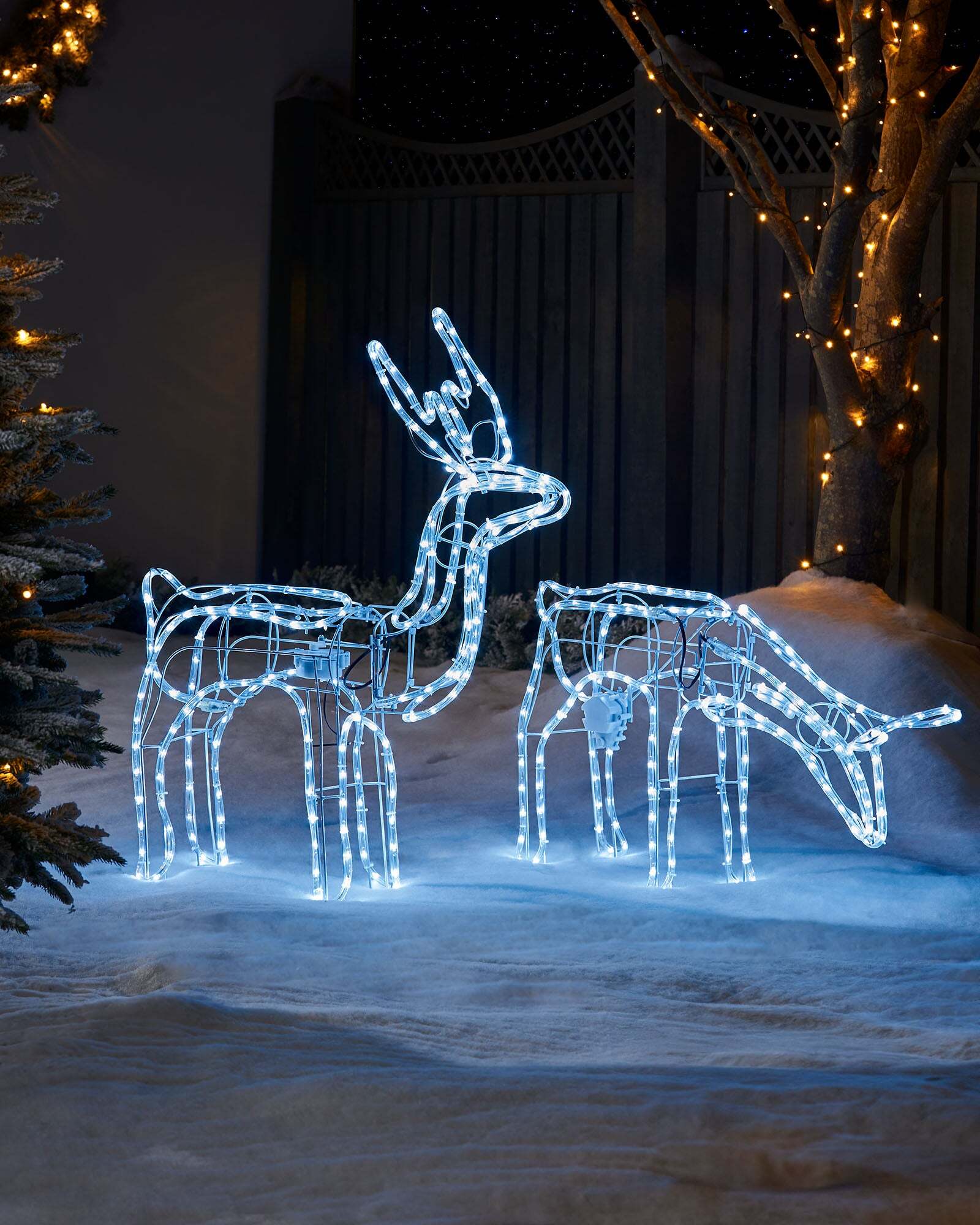 Animated Reindeer Family Silhouette, 88 cm - FULLMOOR