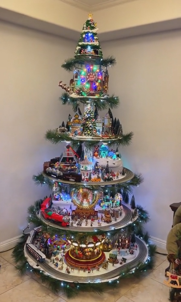 🎄Ferris wheel Christmas tree (with trains, Ferris wheel, brightly lit
