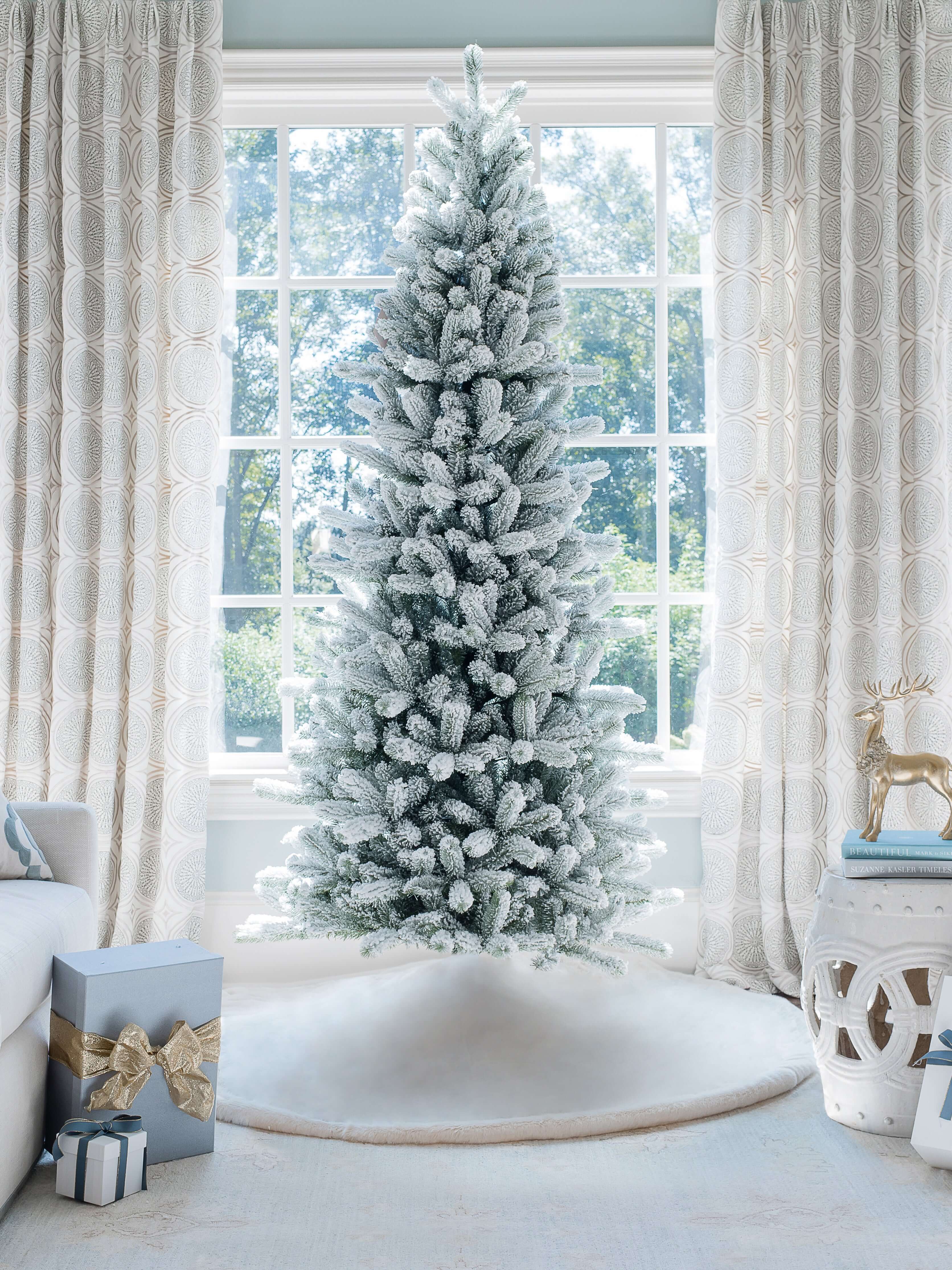 10' King Flock® Slim Artificial Christmas Tree with 1000 Warm White LED Lights