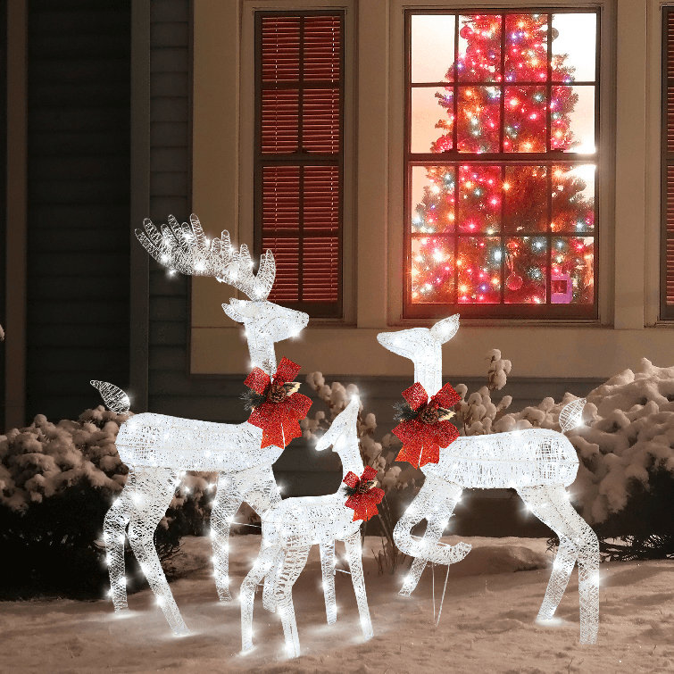Reindeer Set Outdoor Christmas Decoration With LED Lights