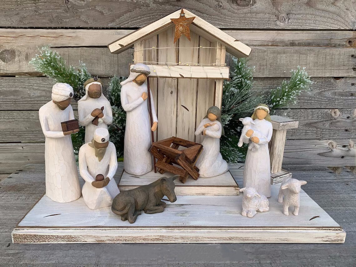Nativity Manger / Angel Stand *Nativity Accessories